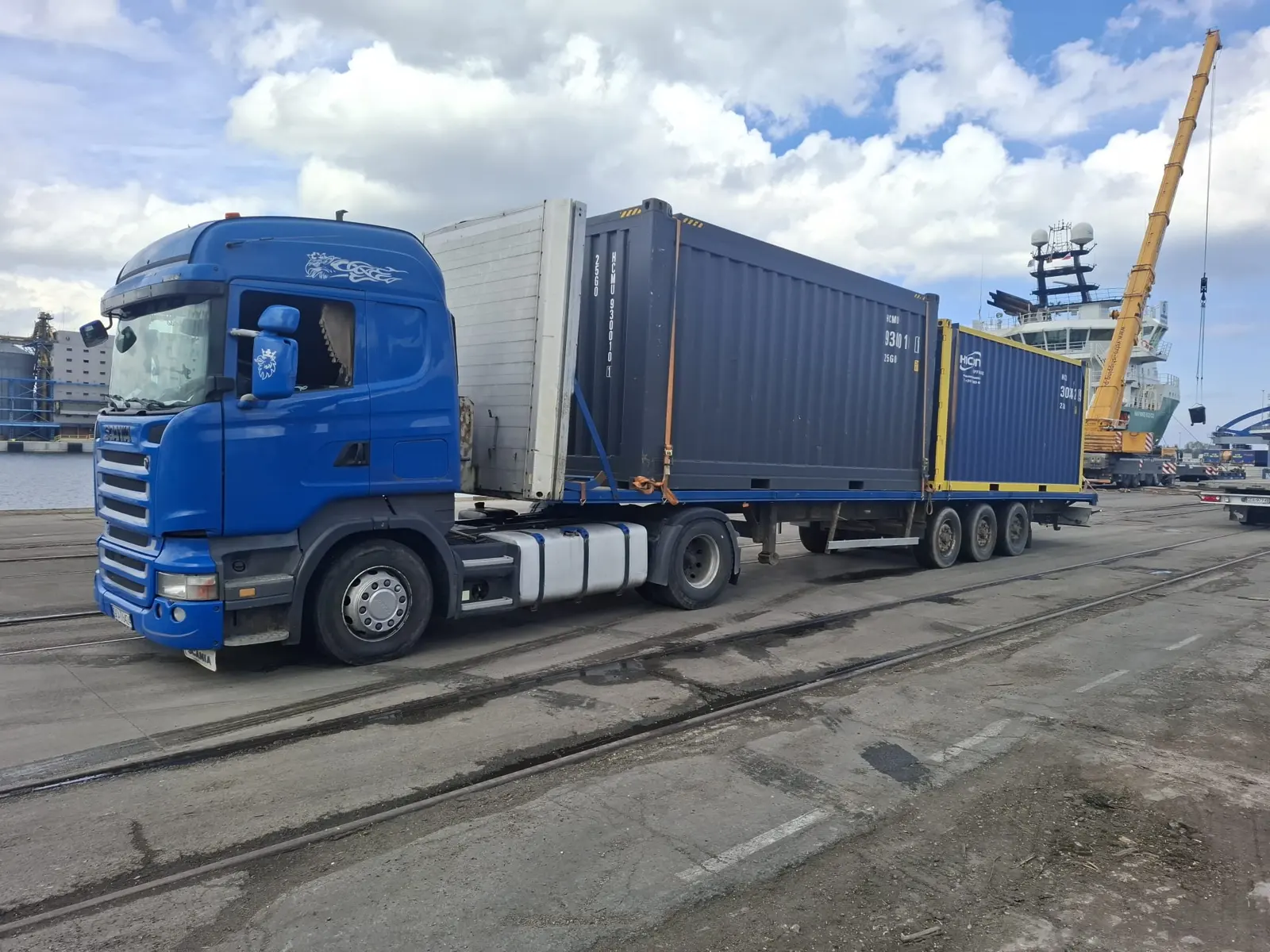 TRANSWIT — flota i realizacje